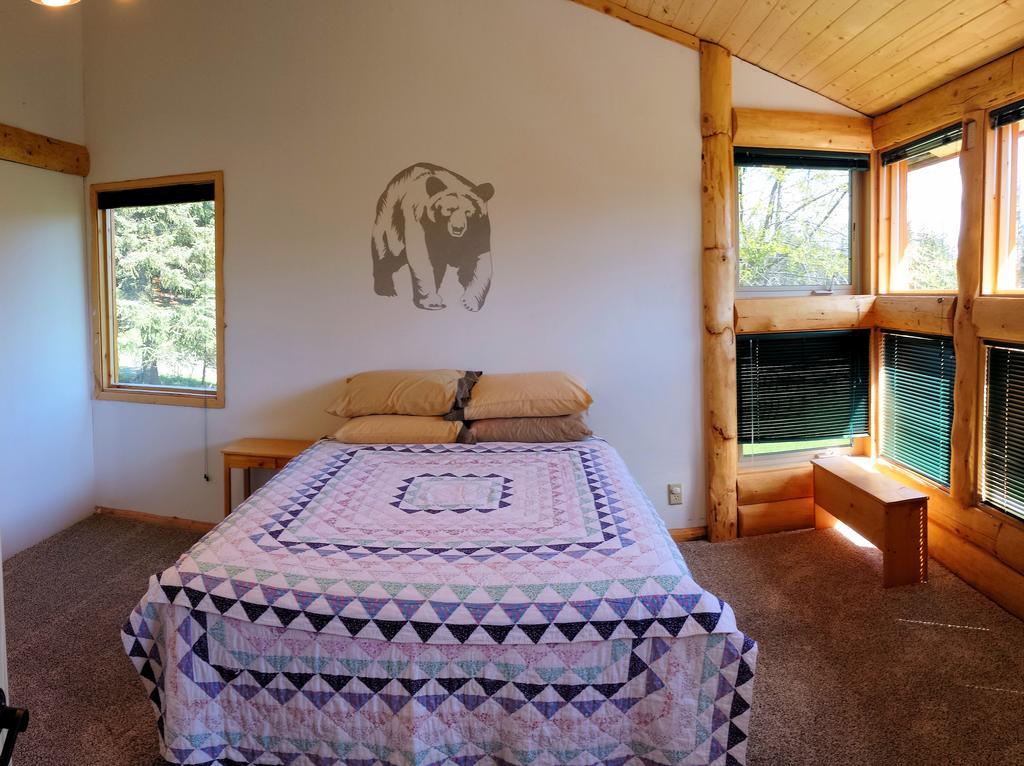Bear Den Vacation Home Anchor Point ห้อง รูปภาพ